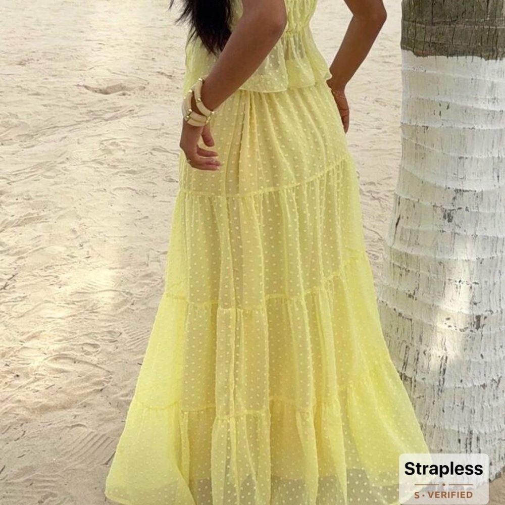 Elegant Yellow Strapless Dress - Picture 2 of 5
